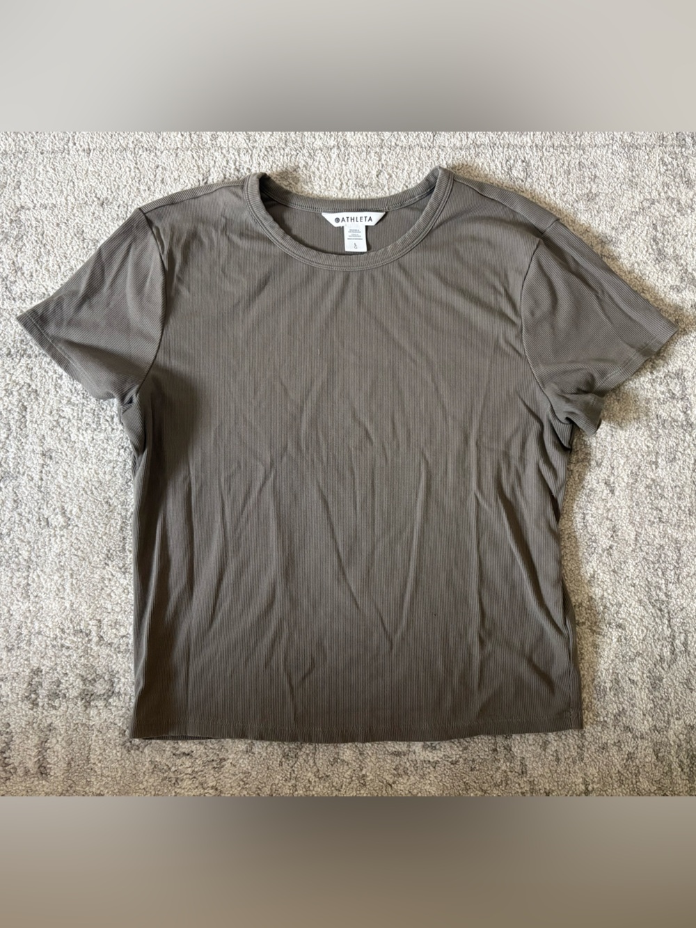 Athleta Ribbed Tee in Olive Green